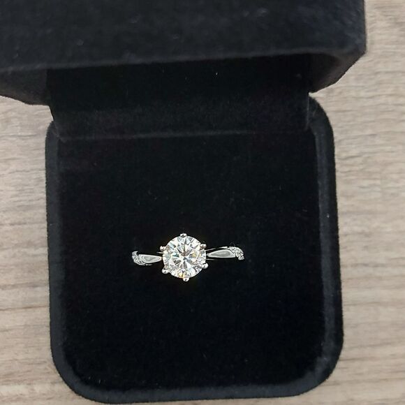1 Carat Platinum Plated Moissanite 925 Silver Engagement Ring - Picture 8 of 14